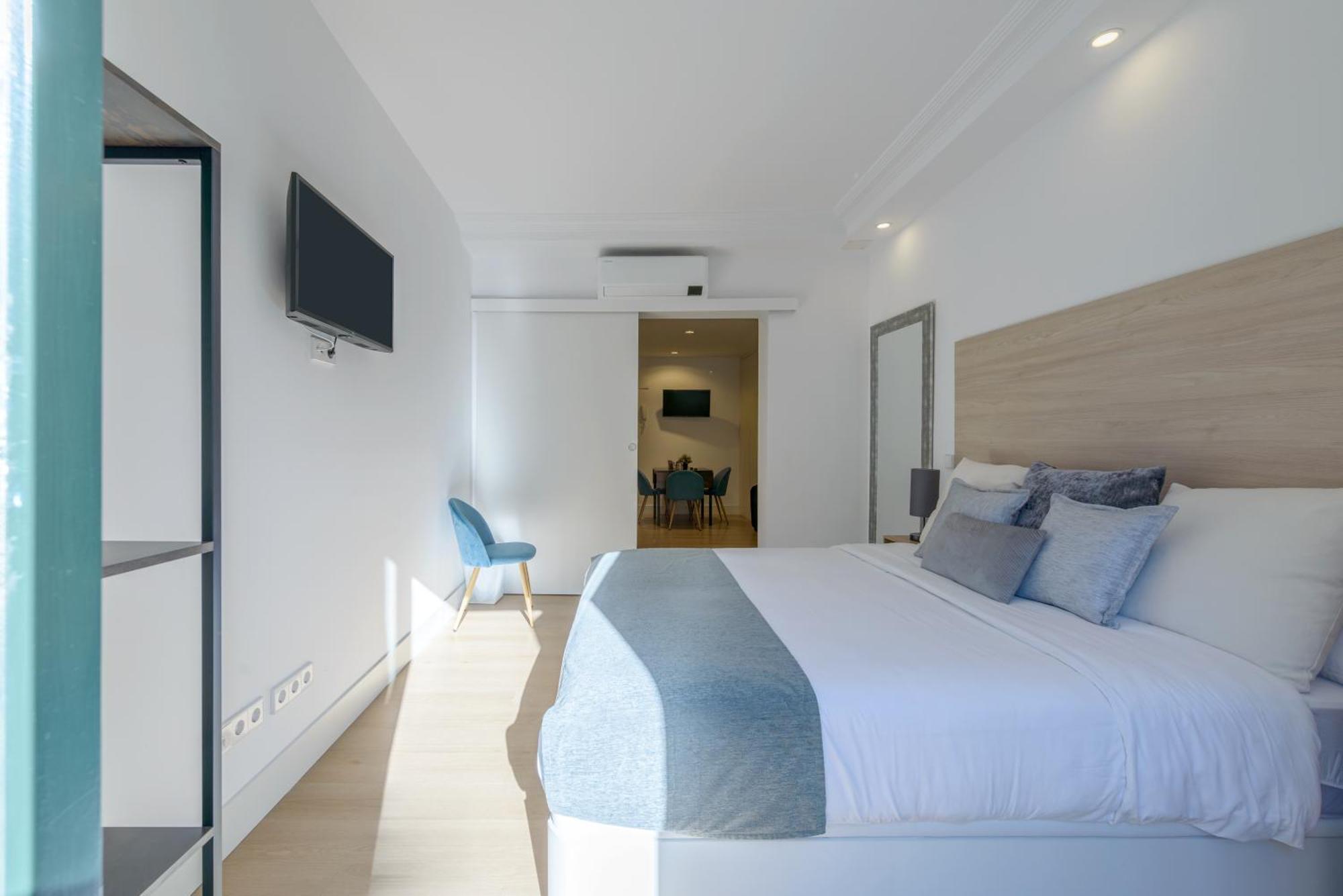 Gran Via New 2Br 1Bth Elevator Apartment มาดริด ภายนอก รูปภาพ